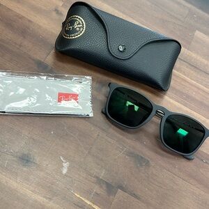 Ray Ban Sunnies